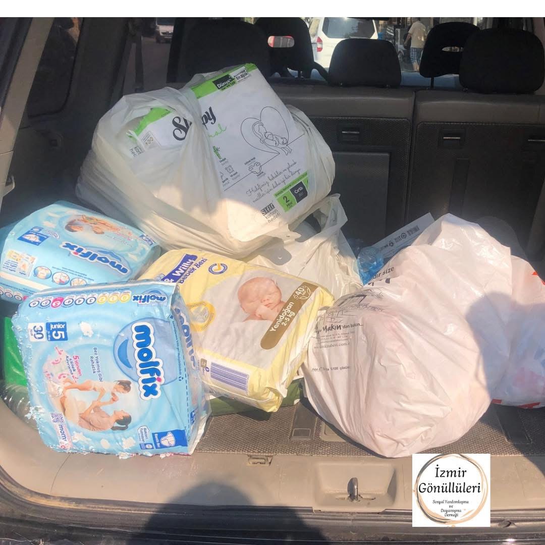 İzmir Gönüllüleri Gıda Marketi ve Gıda Dağıtımları